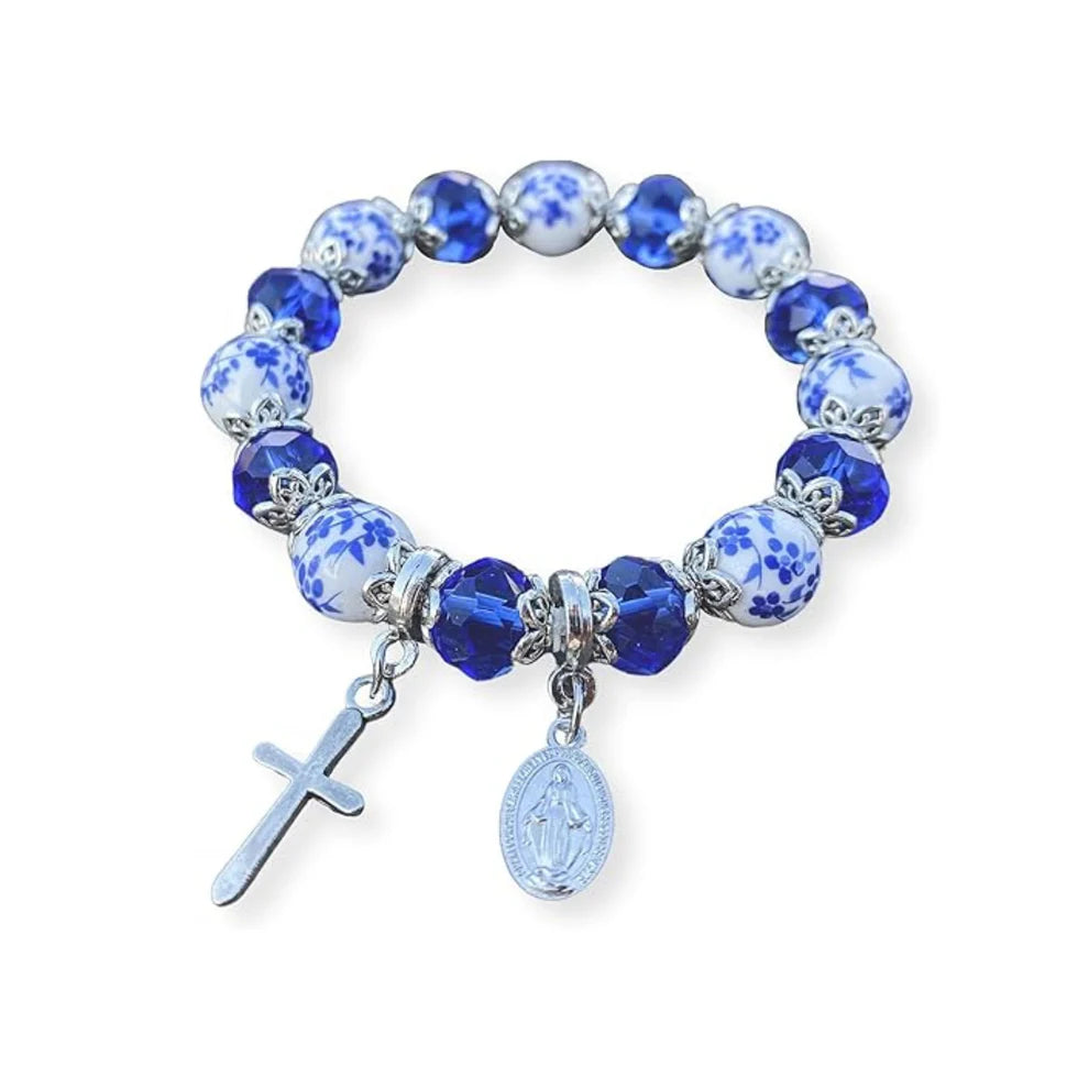 dizainier-perles-bleues-et-blanches